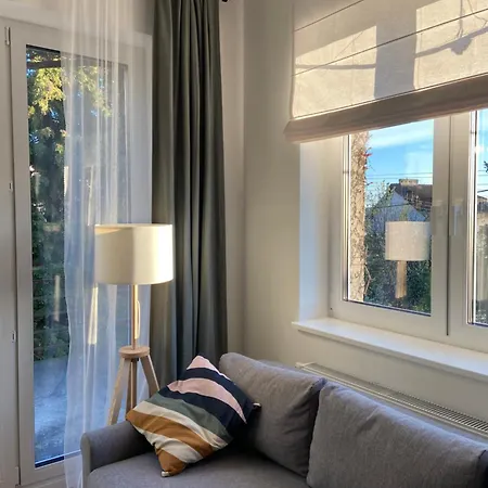 Apartament W Gdyni Na Wzgorzu W Spokojnej I Cichej Okolicy, 15 Min Od Morza