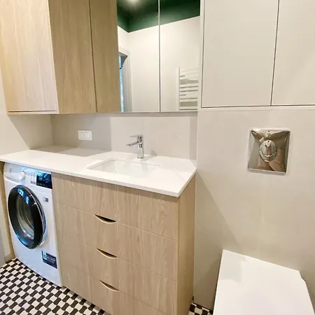 شقة Apartament W Gdyni Na Wzgorzu W Spokojnej I Cichej Okolicy, 15 Min Od Morza *