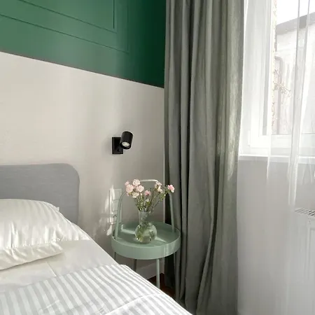 شقة Apartament W Gdyni Na Wzgorzu W Spokojnej I Cichej Okolicy, 15 Min Od Morza