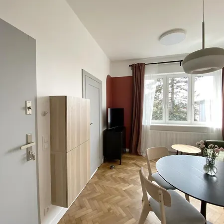 Apartament W Gdyni Na Wzgorzu W Spokojnej I Cichej Okolicy, 15 Min Od Morza شقة غدينيا