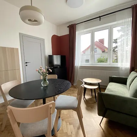 Apartament W Gdyni Na Wzgorzu W Spokojnej I Cichej Okolicy, 15 Min Od Morza * غدينيا